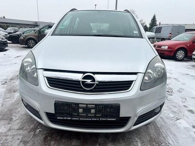 Second-hand Opel Zafira 105 CP (77 kW) 2005 Argintiu Monovolum