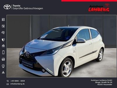 Usata Toyota Aygo X-play 69 CV (50 kW) 2014 Bianco Utilitaria