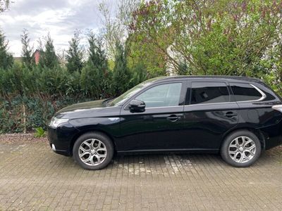 gebraucht Mitsubishi Outlander P-HEV Plug-in Hybrid 2.0 MIVEC H...