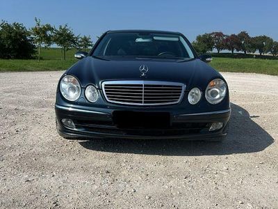 Mercedes E500