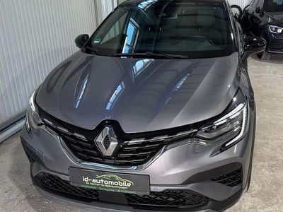 Begagnad Renault Captur R.S. 140 HK (102 kW) 2022 Grå SUV
