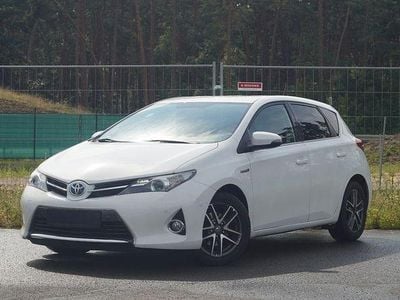 Toyota Auris Hybrid