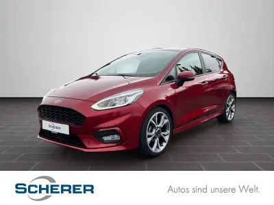 Używany Ford Fiesta ST-Line 125 KM (91 kW) 2018 Czerwony Hatchback