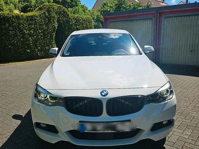 Weiß Gebraucht 2018 BMW 320 Gran Turismo M Sport Limousine | 18.550 € (Fairer Preis)