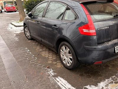 Grau Gebraucht 2010 Citroën C4 Limousine | 4.300 €