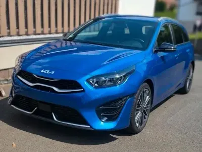 Gebraucht Kia Ceed Sportswagon GT-Line 160 PS (117 kW) 2022 Blau Kombi