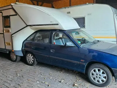 Gebraucht Opel Astra Cabriolet 90 PS (66 kW) 1994 Blau Cabrio