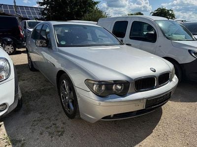 BMW 745