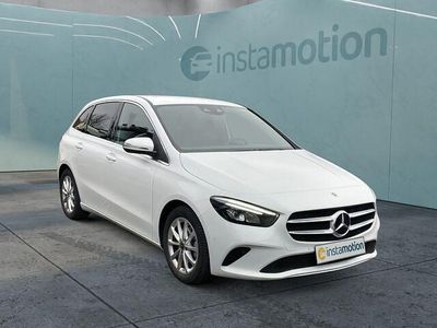 Gebraucht Mercedes B200 Progressive 163 PS (119 kW) 2022 Weiß Van / Kleinbus