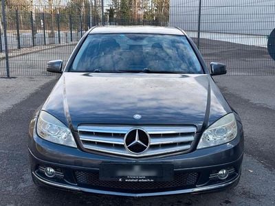 Grau Gebraucht 2009 Mercedes C200 Avantgarde Limousine | 7.500 € (Fairer Preis)
