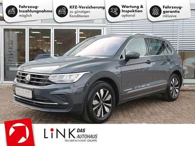 Grau Gebraucht 2023 VW Tiguan Move SUV | 30.850 € (Etwas zu teuer)