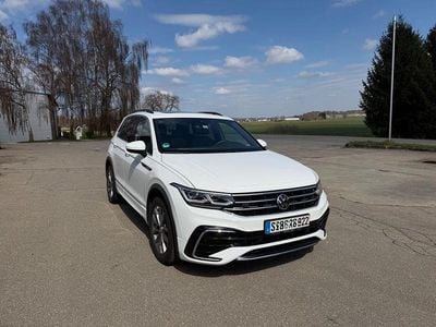 Usata VW Tiguan R-line 245 CV (180 kW) 2022 Bianco SUV
