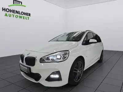 Gebraucht BMW 220 Gran Tourer M Sport 192 PS (141 kW) 2018 Weiß Van / Kleinbus