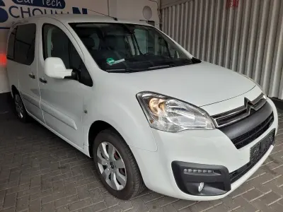 Gebraucht Citroën e-Berlingo SELECTION 110 PS (80 kW) 2017 Weiß Van / Kleinbus