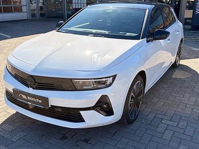 Neu Opel Astra 114 kW (156 PS) 2026 Lack weiss banquise/typ aussenverkleidung spiegel flach standard Limousine