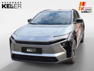 Gebraucht Toyota bZ4X Lounge 252 kW (343 PS) 2026 Precious metal (1l5)/ attitude SUV