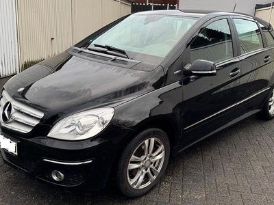 Gebraucht Mercedes B160 95 PS (69 kW) 2009 Schwarz Van / Kleinbus