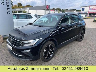 Gebraucht VW Tiguan Move 150 PS (110 kW) 2024 Schwarz SUV