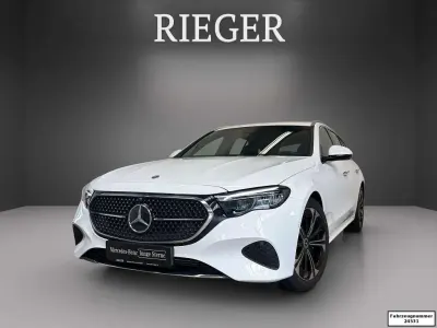 Gebraucht Mercedes E300 Avantgarde 197 PS (144 kW) 2024 Weiß Limousine