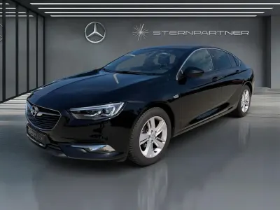 Gebraucht Opel Insignia Innovation 165 PS (121 kW) 2018 Schwarz Limousine