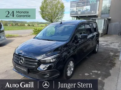 Gebraucht Mercedes T180 Progressive 131 PS (96 kW) 2025 Loparitschwarz metallic Van / Kleinbus
