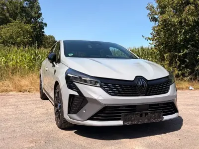 Gebraucht Renault Clio Esprit Alpine 91 PS (66 kW) 2023 Grau Kleinwagen