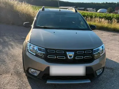 Gebraucht Dacia Sandero Stepway 91 PS (66 kW) 2018 Gold SUV