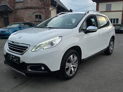 Gebraucht Peugeot 2008 Allure 92 PS (67 kW) 2014 Weiß SUV