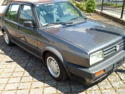 Gebraucht VW Jetta 69 PS (50 kW) 1992 Grau Limousine