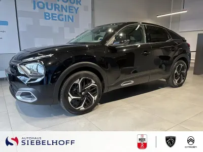Gebraucht Citroën C4 PureTech 131 PS (96 kW) 2023 Perlanera schwarz Limousine