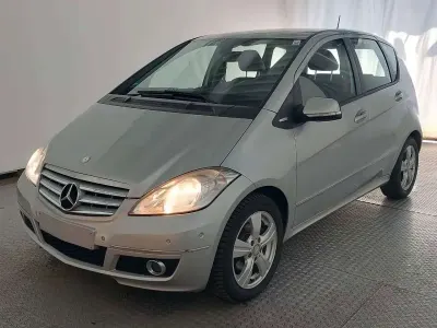Gebraucht Mercedes A180 Avantgarde 116 PS (85 kW) 2009 Polarsilber Van / Kleinbus