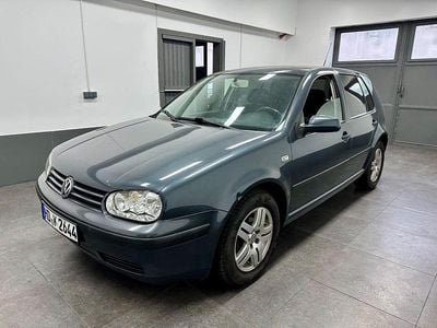 Grau Gebraucht 2001 VW Golf IV Edition Limousine | 2.200 € (Fairer Preis)