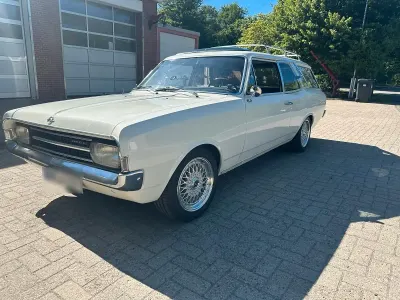 Gebraucht Opel Rekord 90 PS (66 kW) 1967 Weiß Limousine