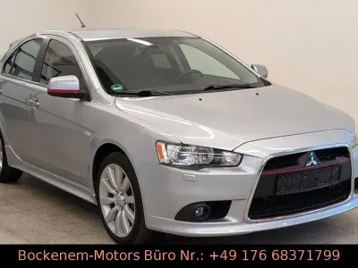 Gebraucht Mitsubishi Lancer 143 PS (105 kW) 2009 Silber Limousine