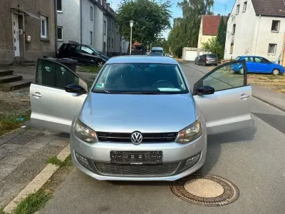 Gebraucht VW Polo Trendline 60 PS (44 kW) 2012 Silber Kleinwagen