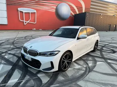 Gebraucht BMW 318 M Sport 156 PS (114 kW) 2023 Weiß Kombi