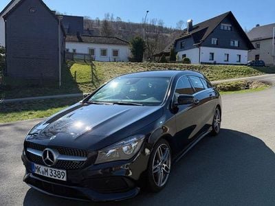 Gebraucht Mercedes CLA200 Shooting Brake AMG line 136 PS (100 kW) 2018 Schwarz Kombi
