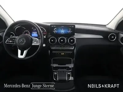 Gebraucht Mercedes GLC220 194 PS (142 kW) 2023 Grau SUV