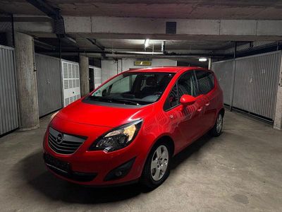 Gebraucht Opel Meriva Innovation 131 PS (96 kW) 2012 Rot Van / Kleinbus