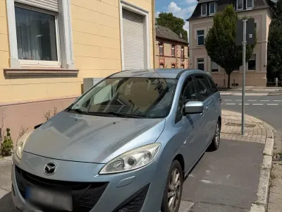 Gebraucht Mazda 5 115 PS (84 kW) 2012 Blau Van / Kleinbus