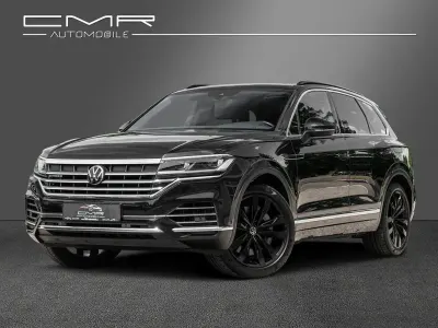 Gebraucht VW Touareg Elegance 381 PS (280 kW) 2022 Deep black perleffekt SUV