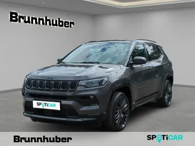 Gebraucht Jeep Compass 80th Anniversary 241 PS (177 kW) 2021 Grau SUV