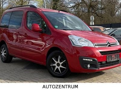 Gebraucht Citroën Berlingo Shine 120 PS (88 kW) 2016 Rot Van / Kleinbus