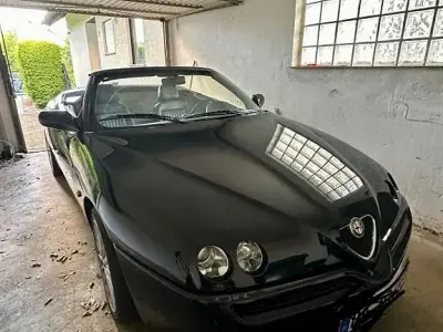 Gebraucht Alfa Romeo Spider 192 PS (141 kW) 1999 Schwarz Cabrio