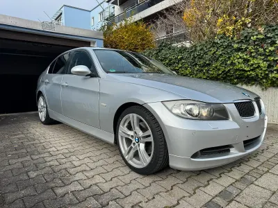 Gebraucht BMW 330 272 PS (200 kW) 2007 Silber Limousine