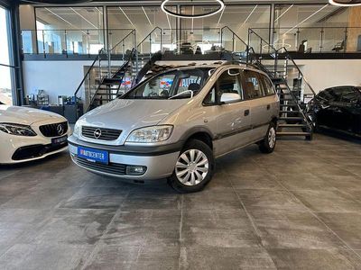 Gebraucht Opel Zafira Comfort 125 PS (91 kW) 2003 Silber Van / Kleinbus