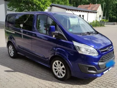 Gebraucht Ford Transit Custom 170 PS (125 kW) 2017 Blau Van / Kleinbus