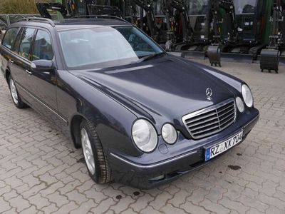 gebraucht Mercedes E240 Avantgarde