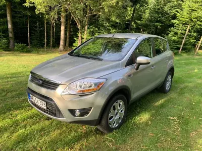 Gebraucht Ford Kuga Trend 136 PS (100 kW) 2010 Silber SUV