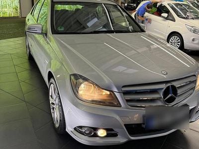 Gebraucht Mercedes C200 136 PS (100 kW) 2011 Silber Limousine